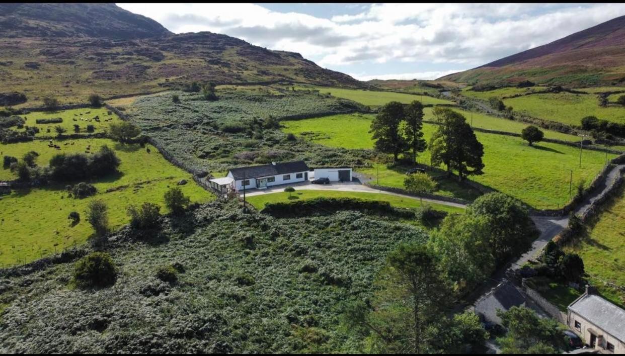 O Meith Mountain House Omeath Near Carlingfordヴィラ エクステリア 写真